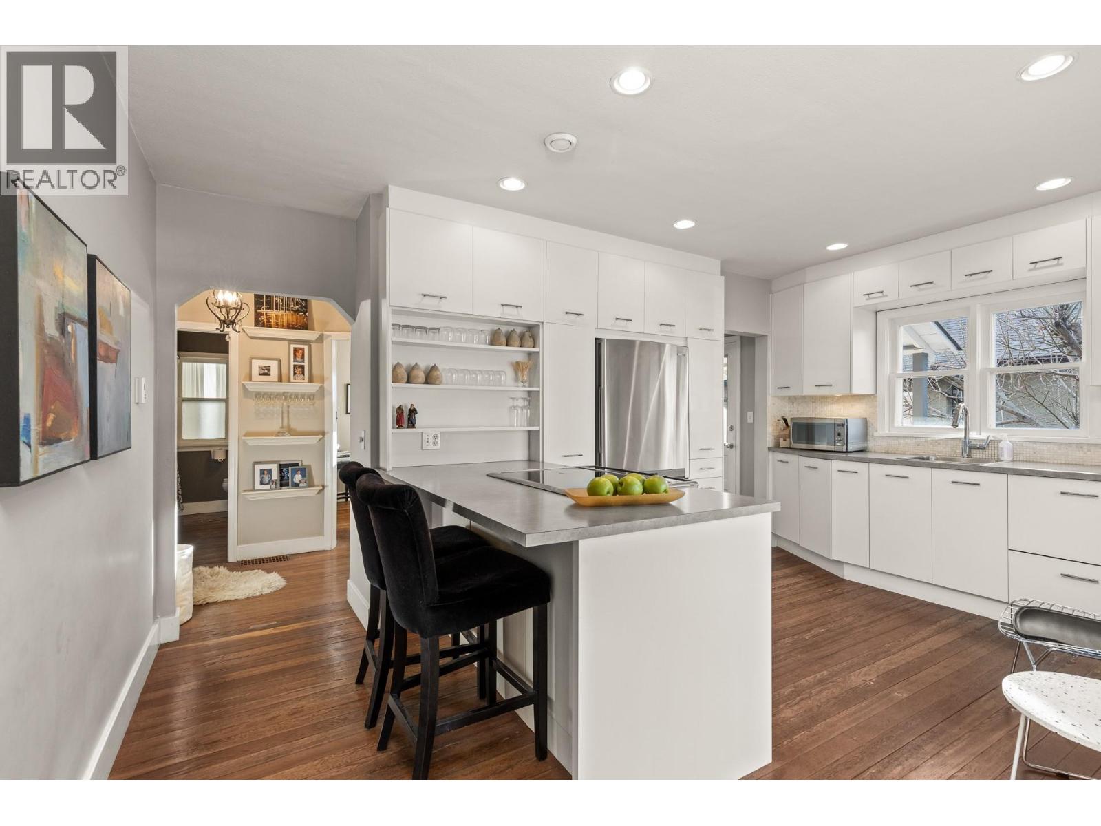 817 Fuller Avenue - 15