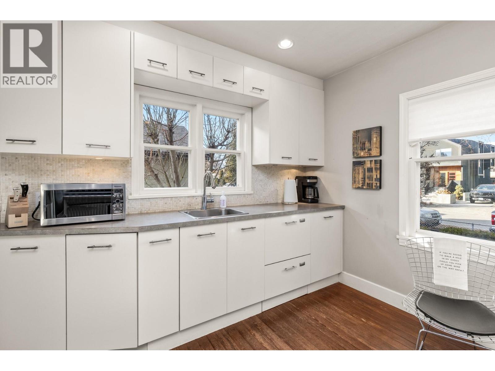 817 Fuller Avenue - 20