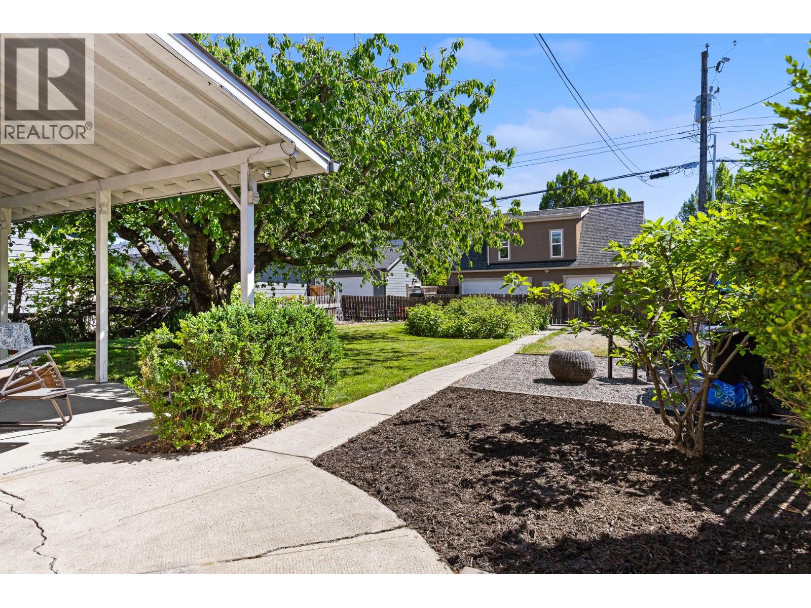 817 Fuller Avenue - 44