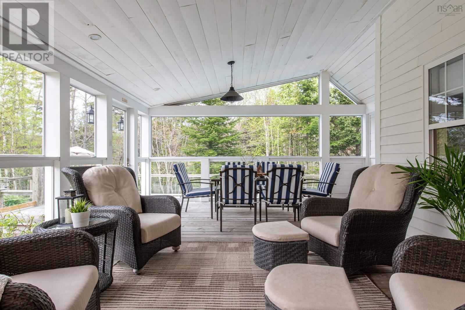 298 St Andrews Drive - 34