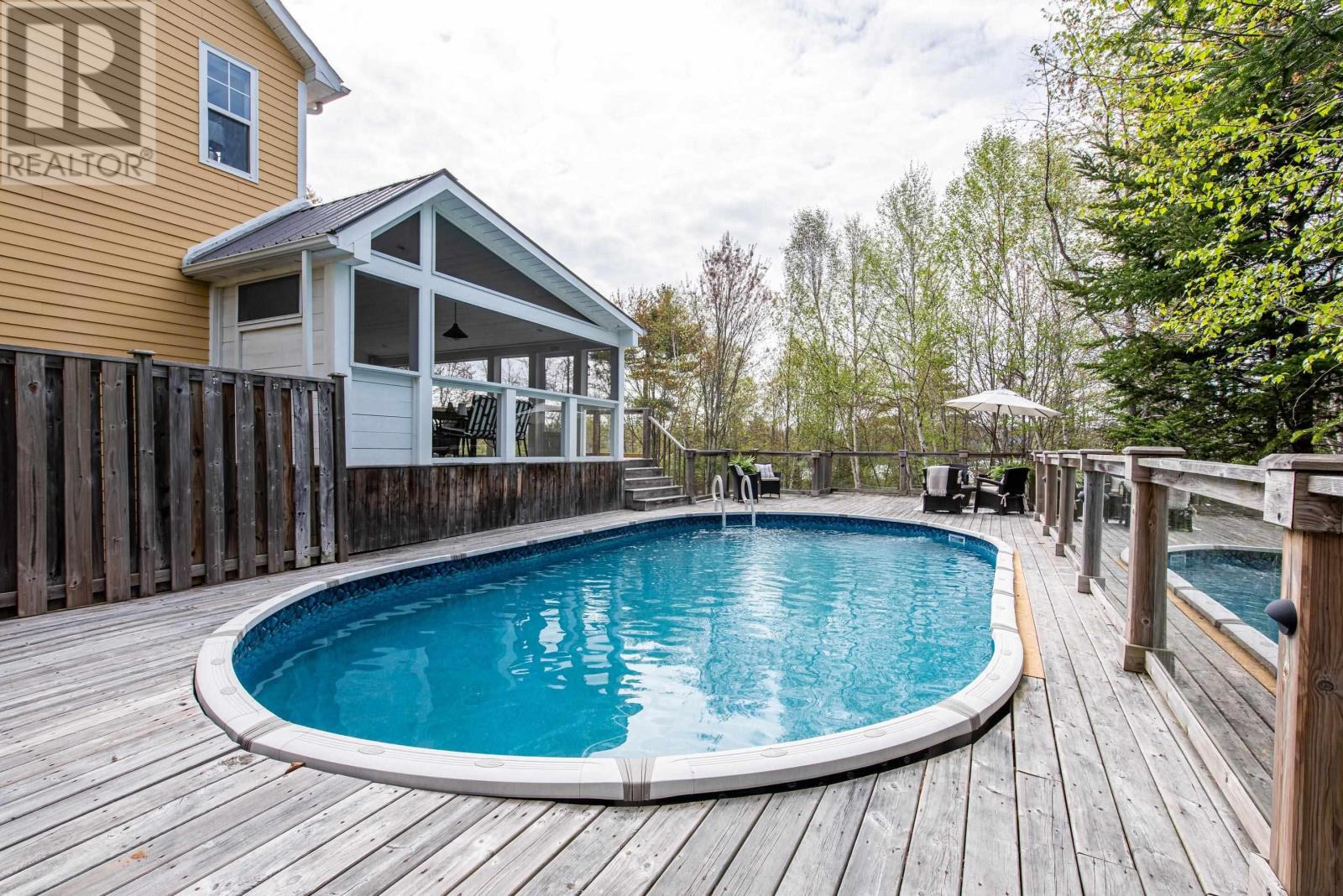298 St Andrews Drive - 39