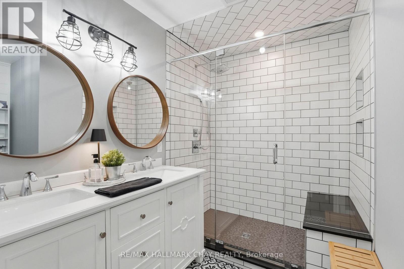 18 BAKER BOULEVARD - 24