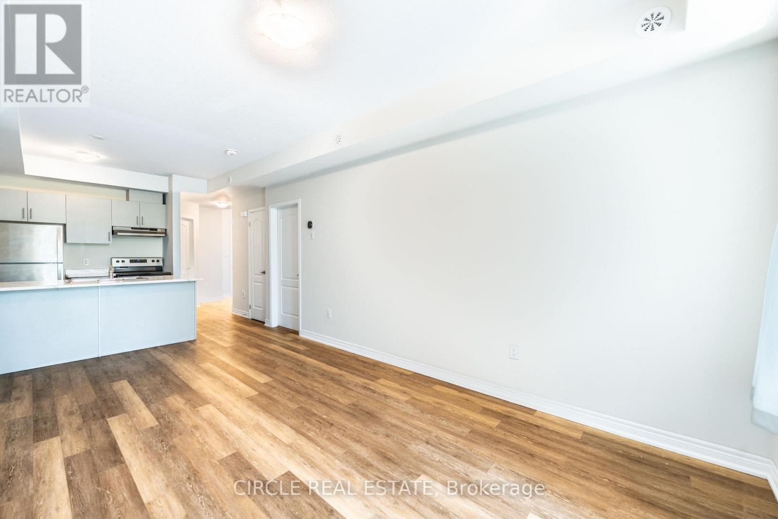 #7 5016 SERENA DRIVE - 12