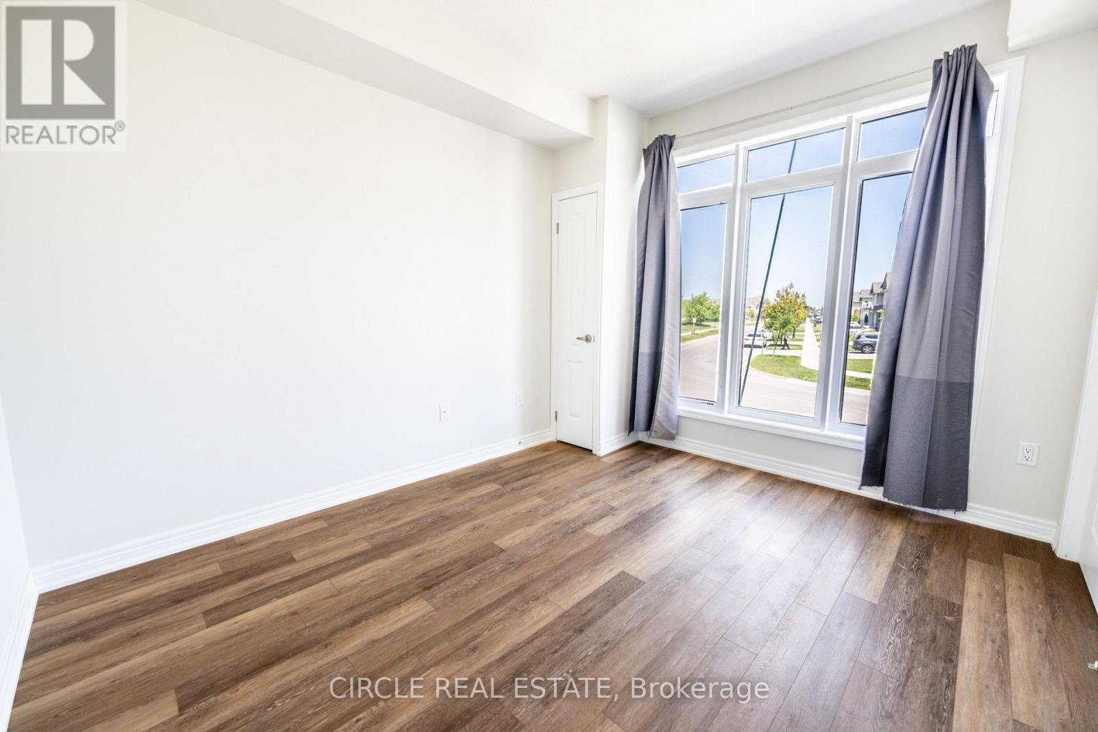 #7 5016 SERENA DRIVE - 15