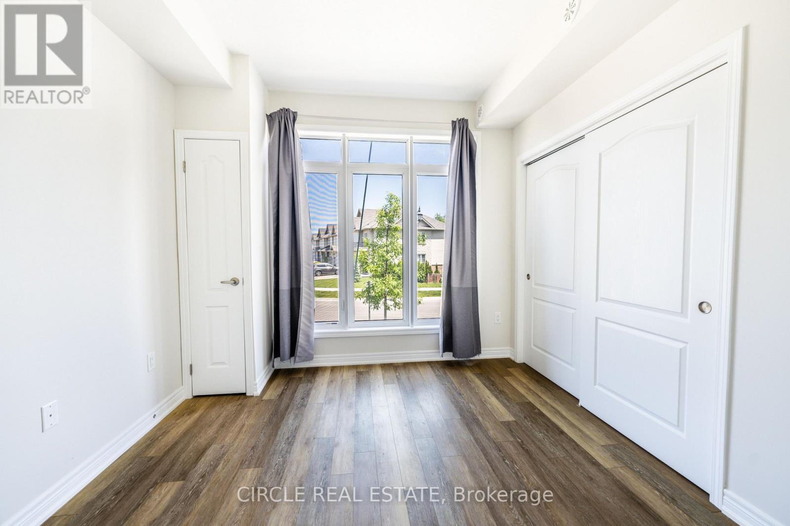 #7 5016 SERENA DRIVE - 16