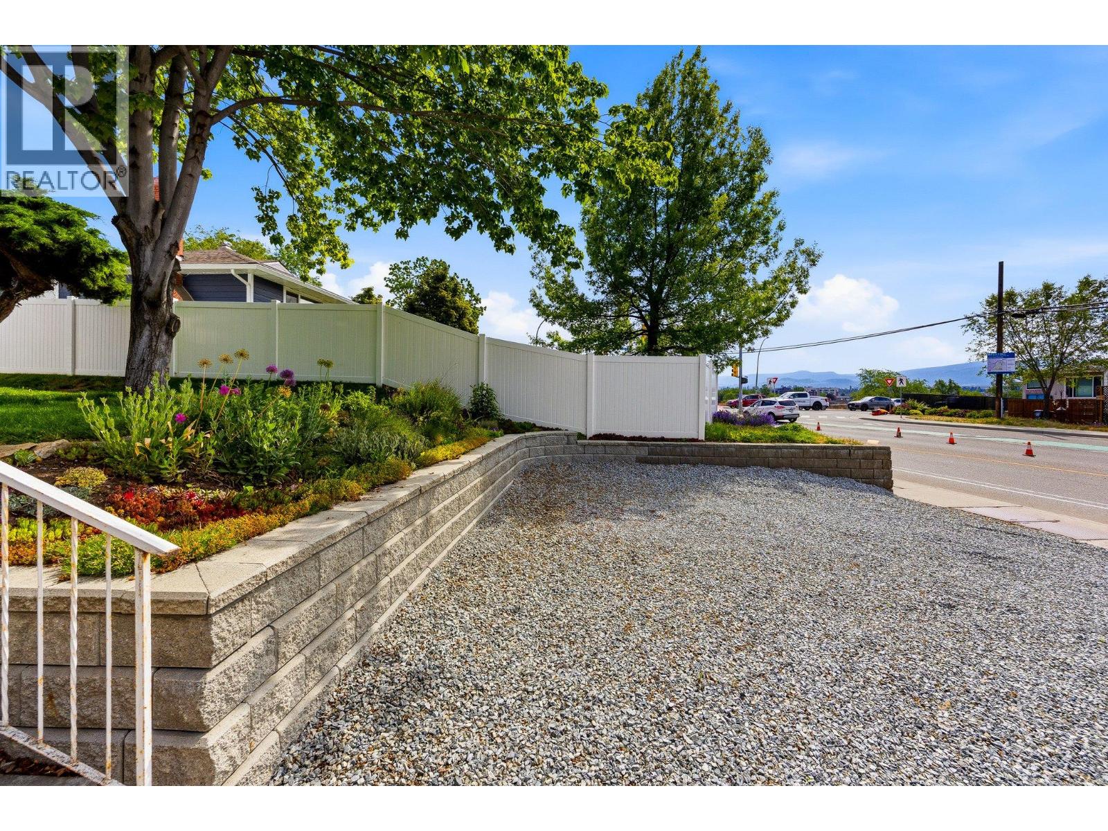 1614 Bernard Avenue - 52