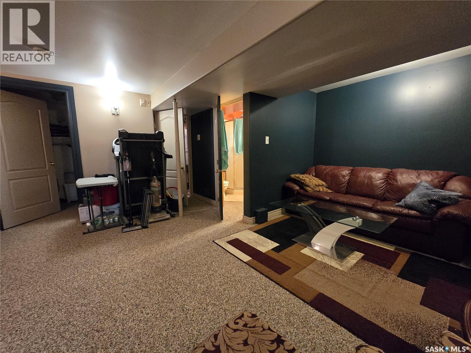 43 ASSINIBOIA AVENUE - 20