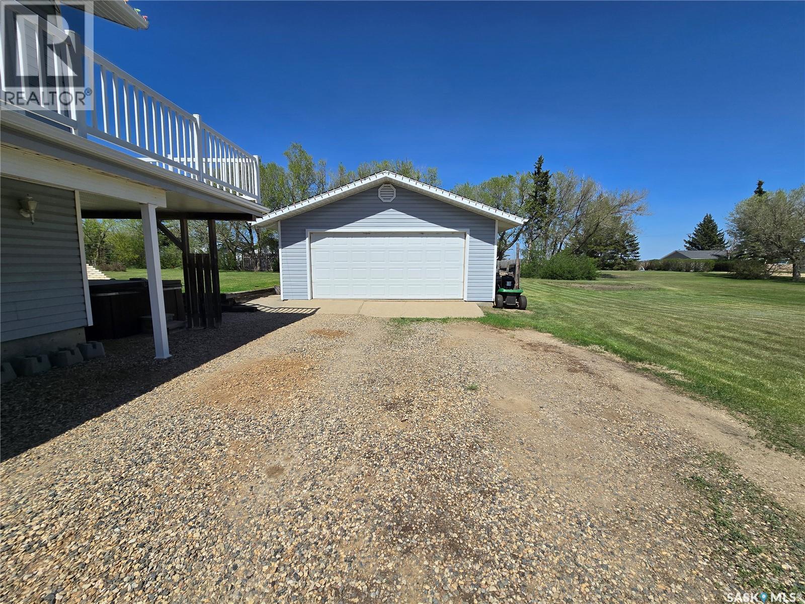 43 ASSINIBOIA AVENUE - 3