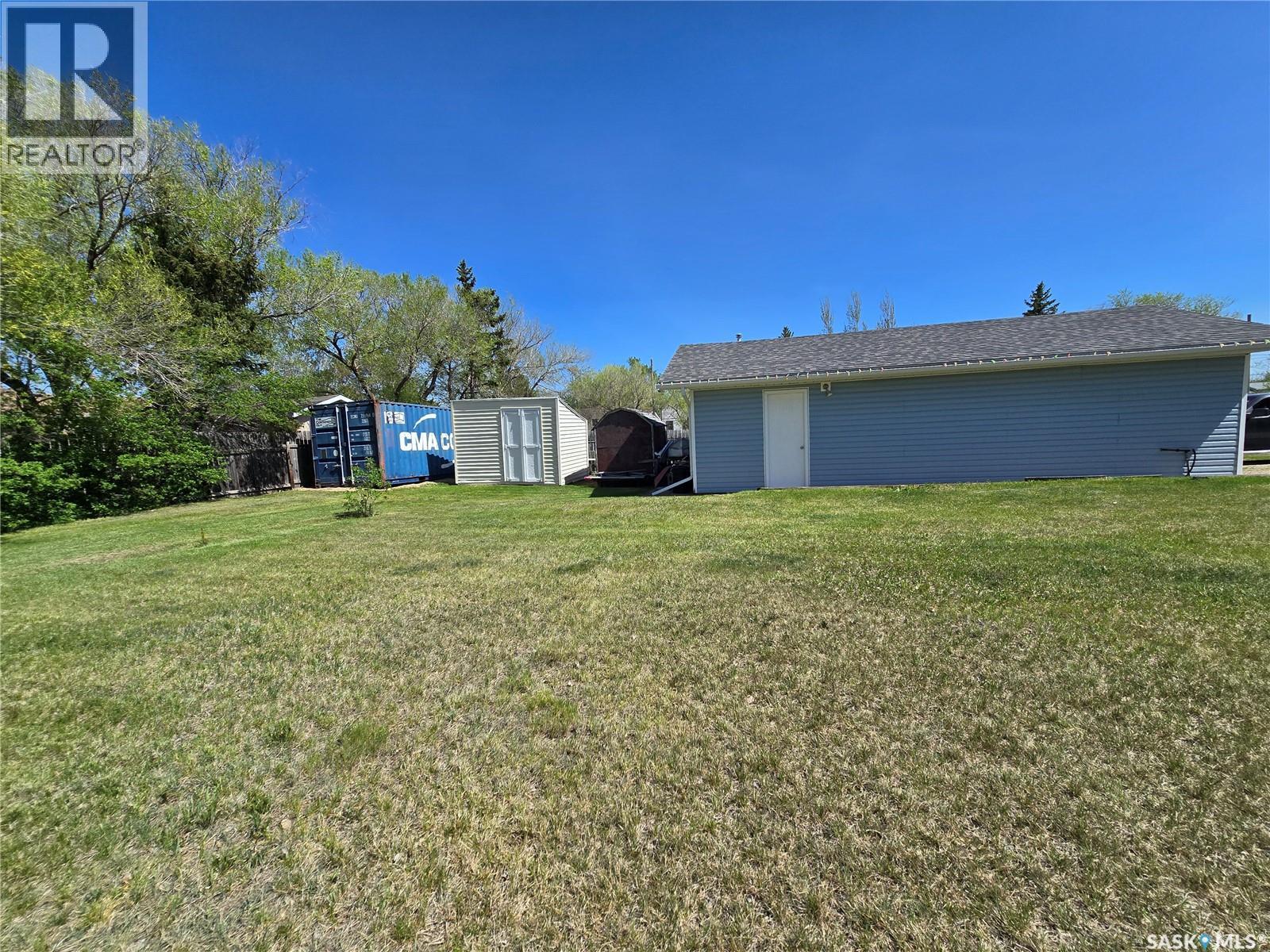 43 ASSINIBOIA AVENUE - 31