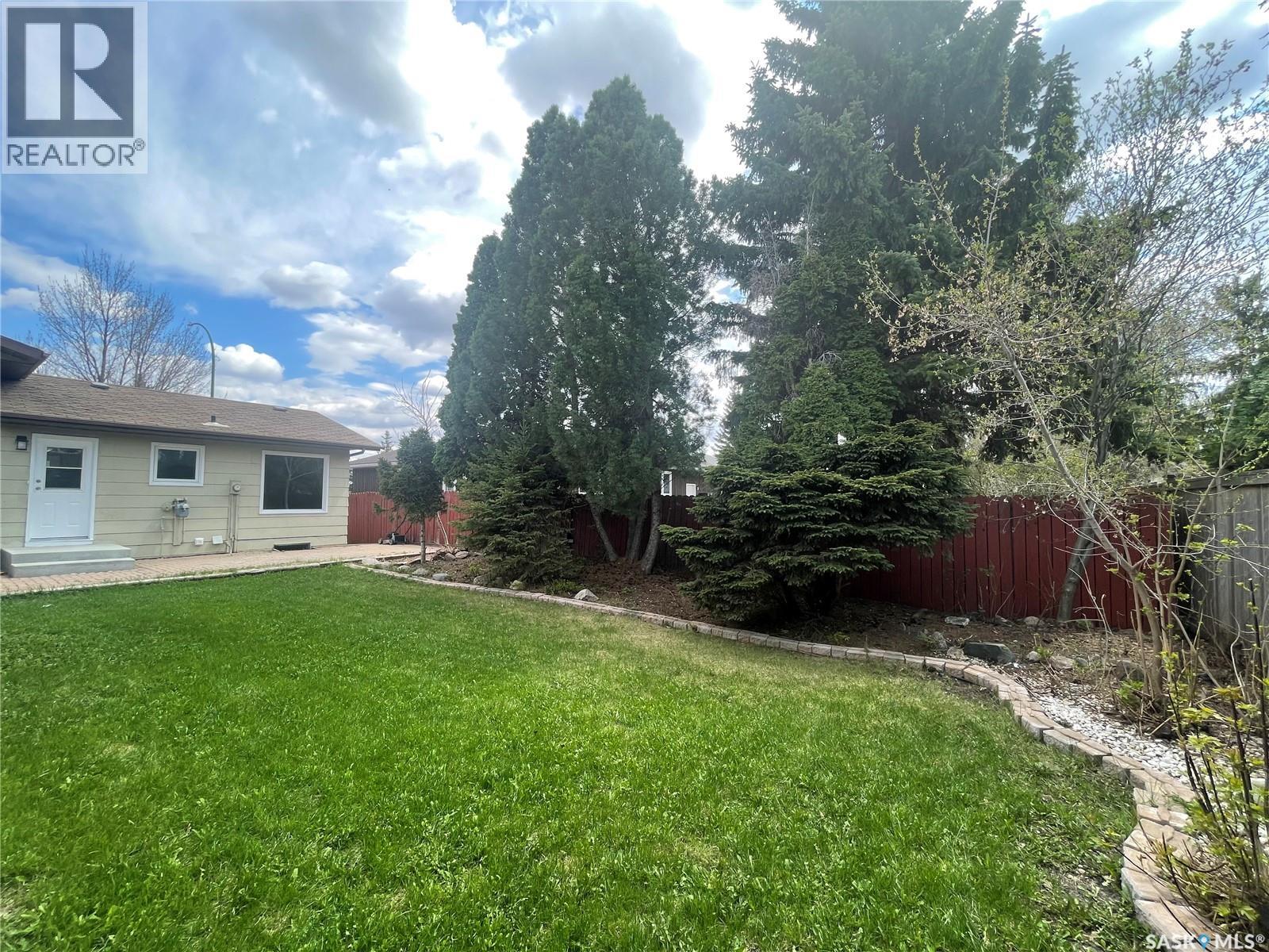 1510 McKercher DRIVE - 46