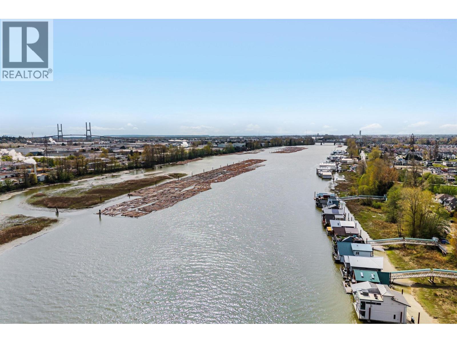 57 188 WOOD STREET, New Westminster