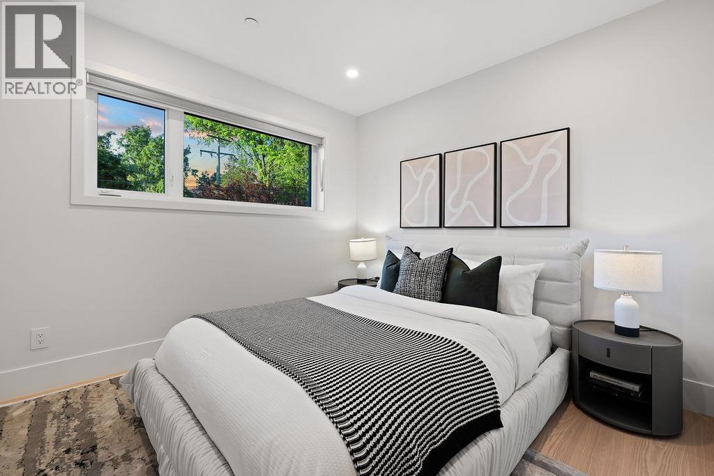 3 Bed, 3 Bath House for Sale in Vancouver – 5032 GRANVILLE STREET, Vancouver – MLS# R3127708 - Image 31