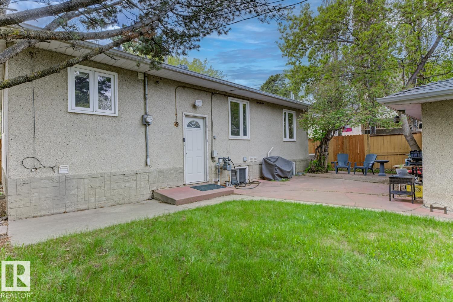 8754 STRATHEARN DR NW NW - 39