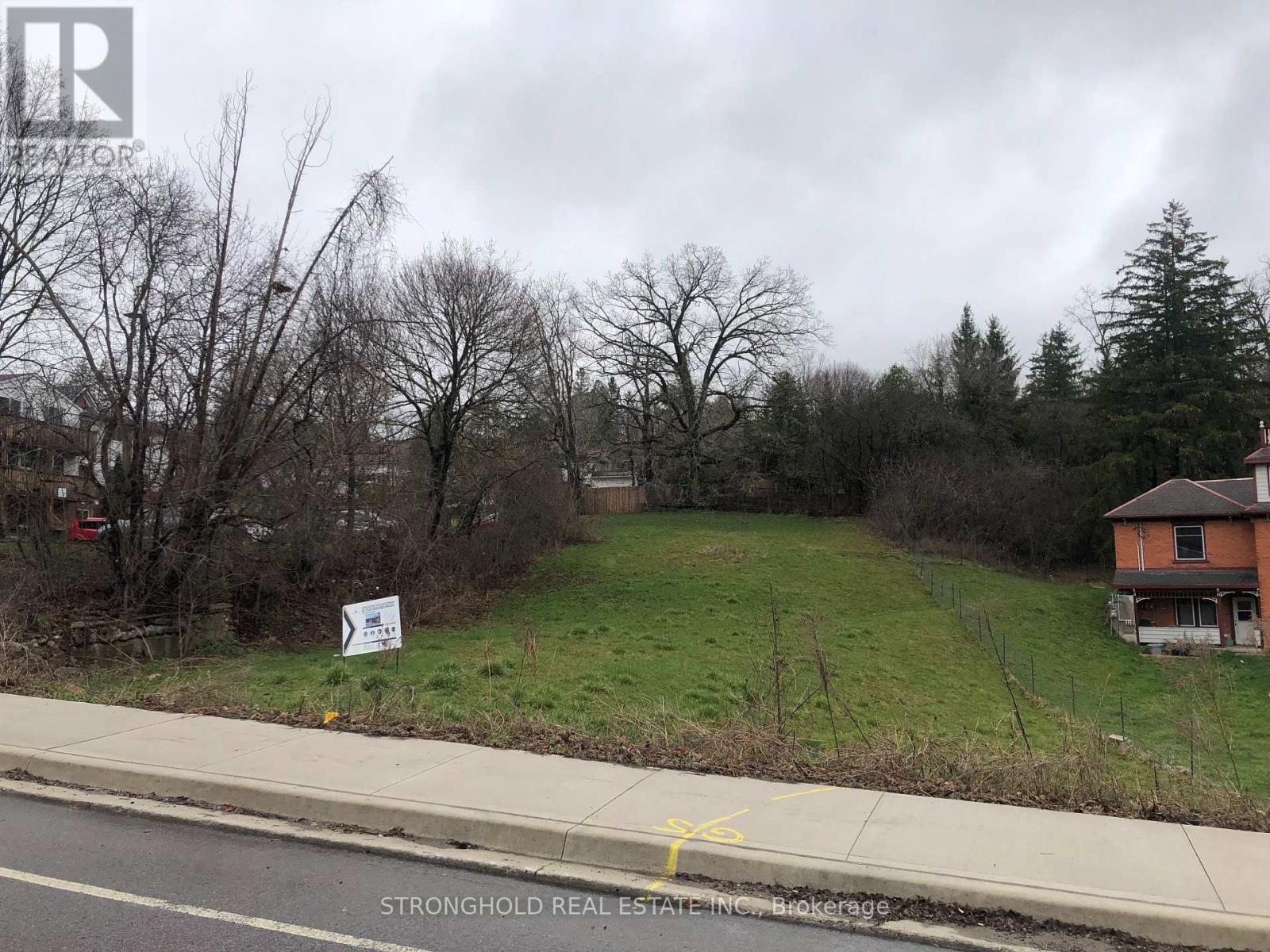 26 BRIDGE STREET W, Kitchener — photo 3
