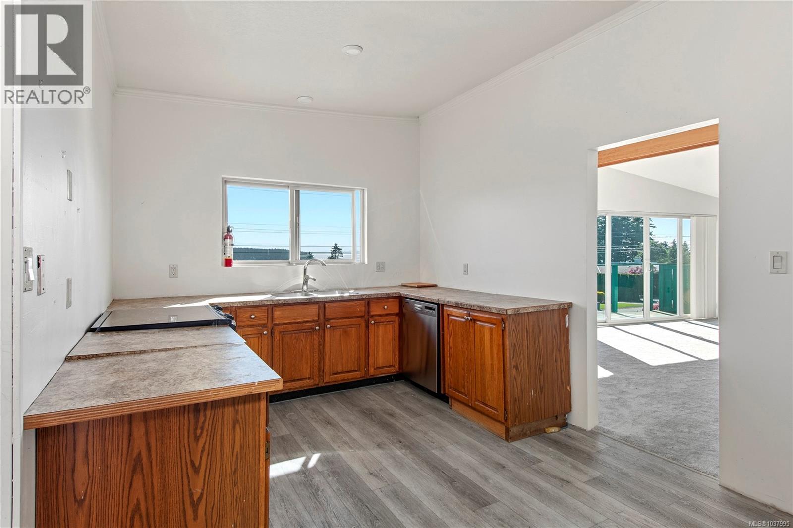 648 Galerno Rd, Campbell River