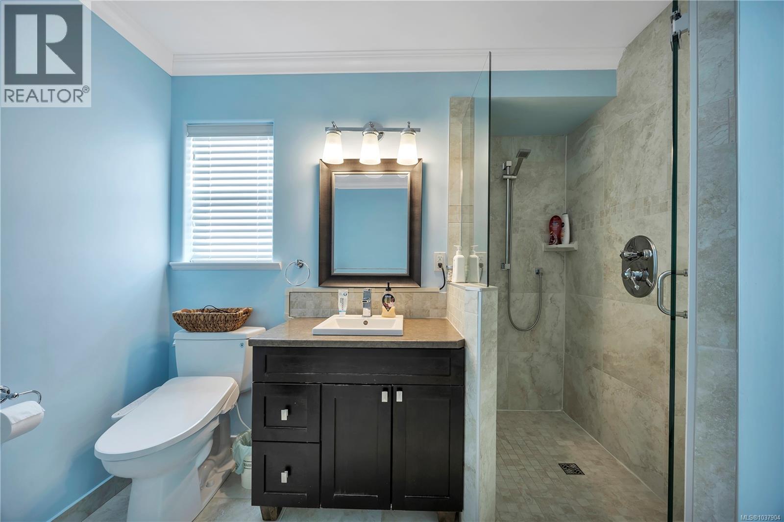 4914 Fillinger Cres - 22
