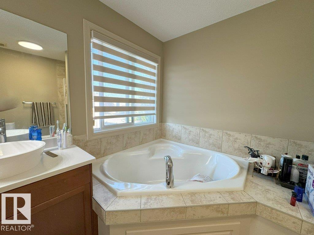 1206 MCKINNEY CO NW - 24