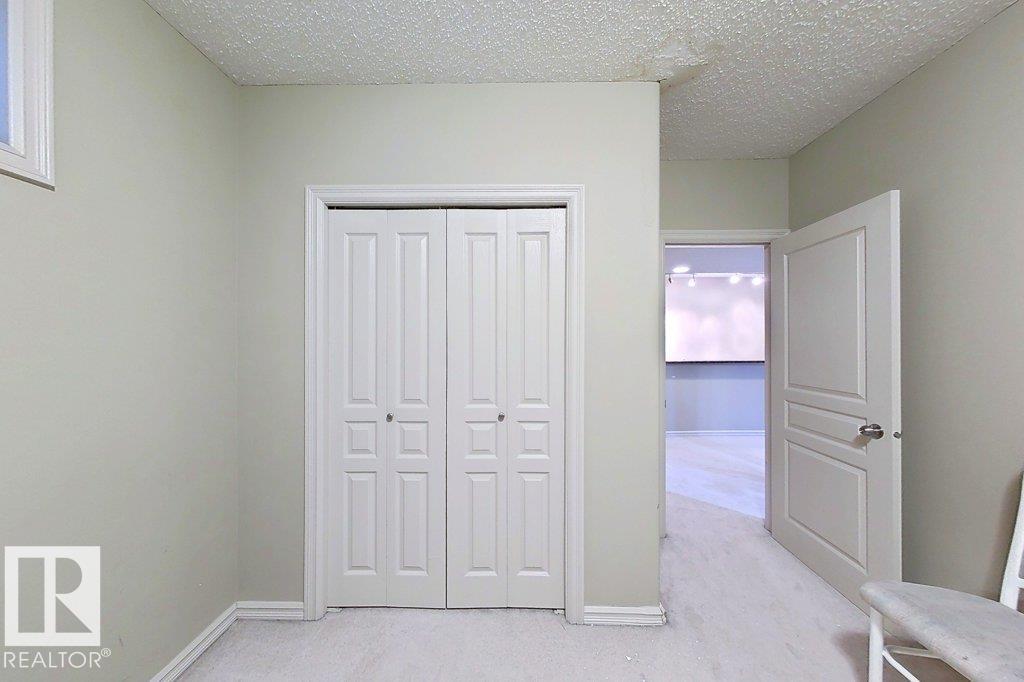 1206 MCKINNEY CO NW - 44