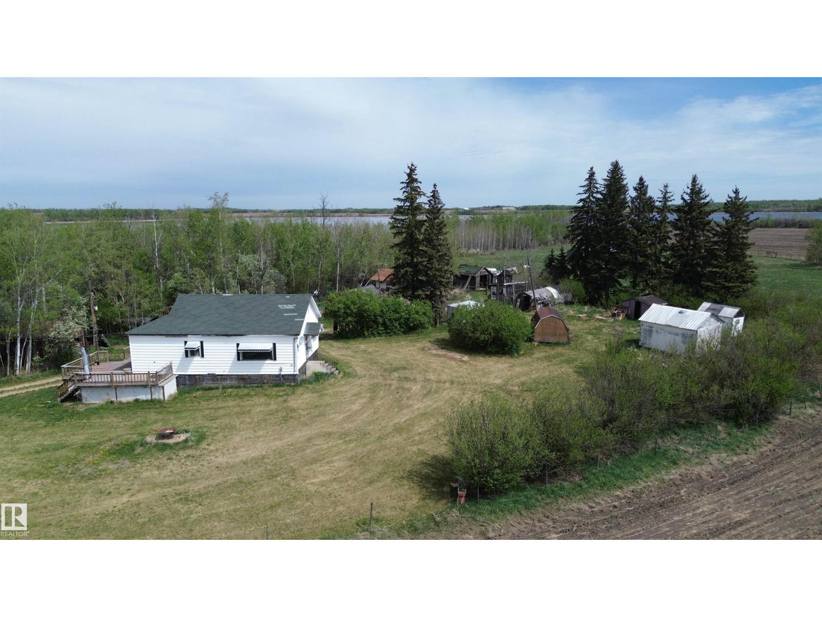 1029 Twp Rd 564