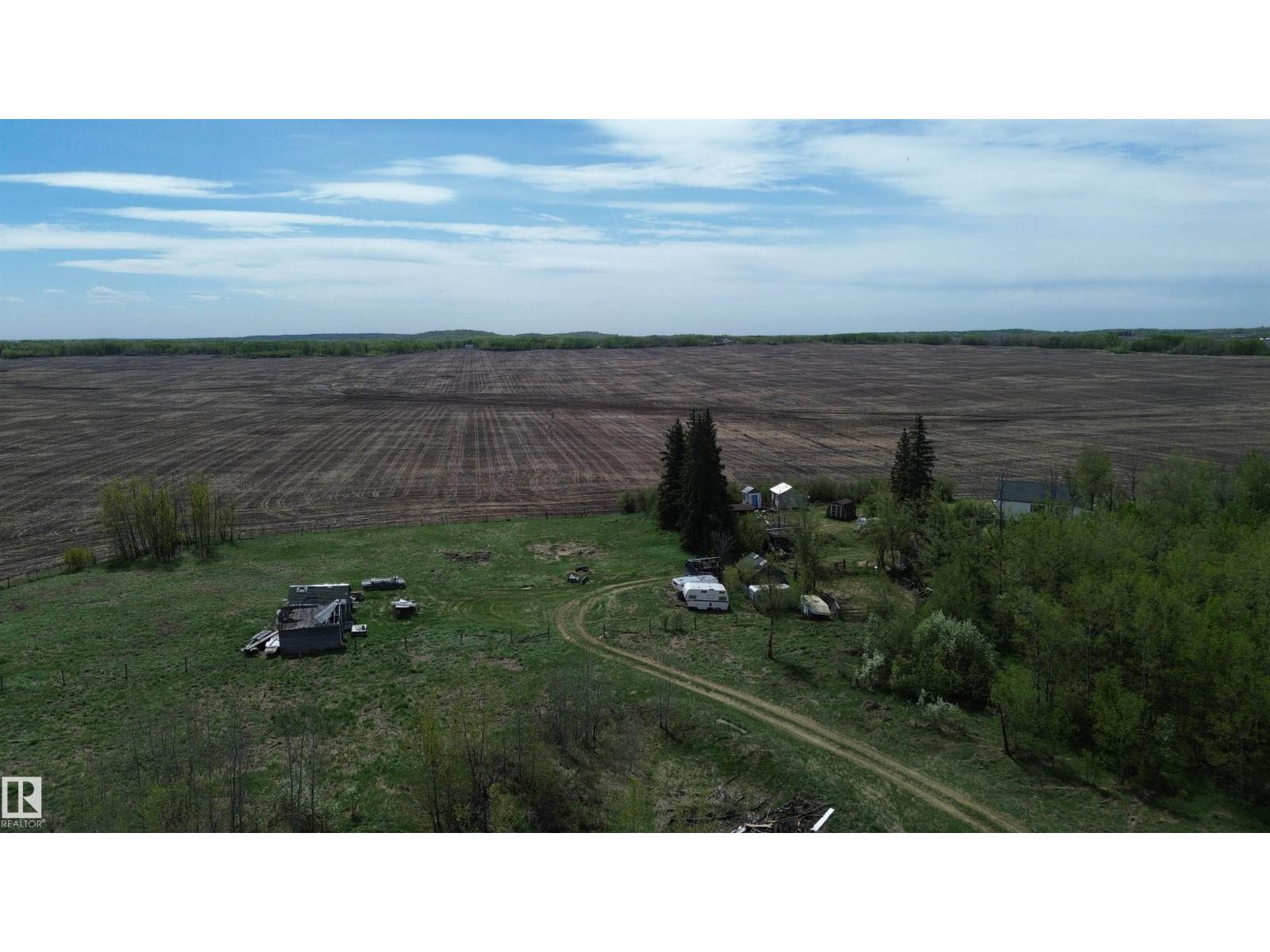 1029 Twp Rd 564 — photo 19