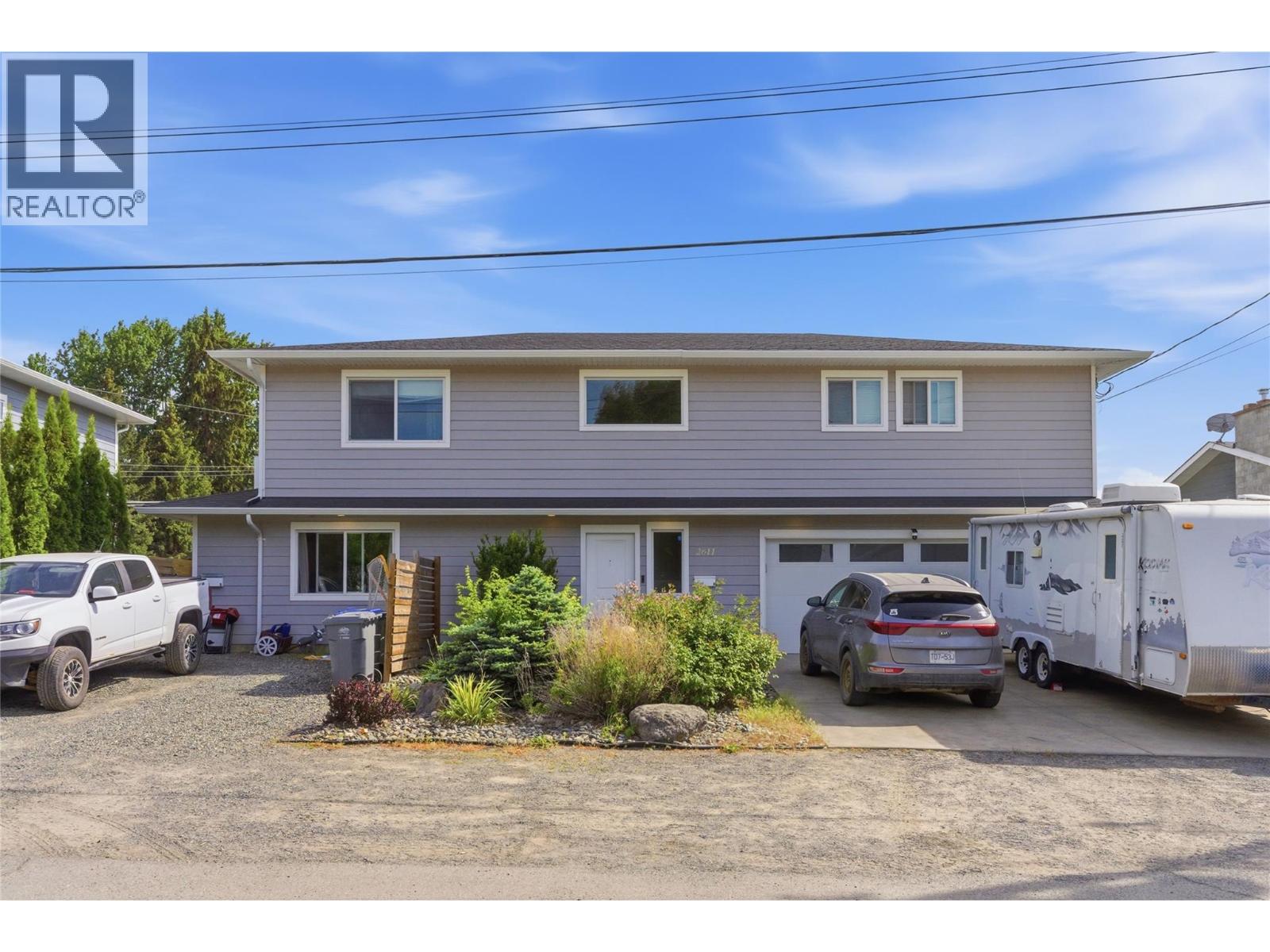 2611 GREENFIELD Avenue - 33