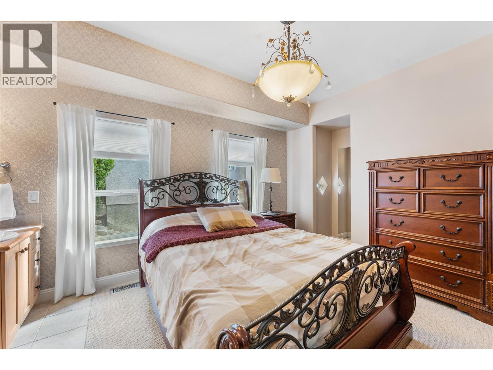 1778 Vineyard Drive - 34