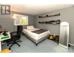 132 Acklam Terrace W, Ottawa, ON K2K2J5 Photo 9