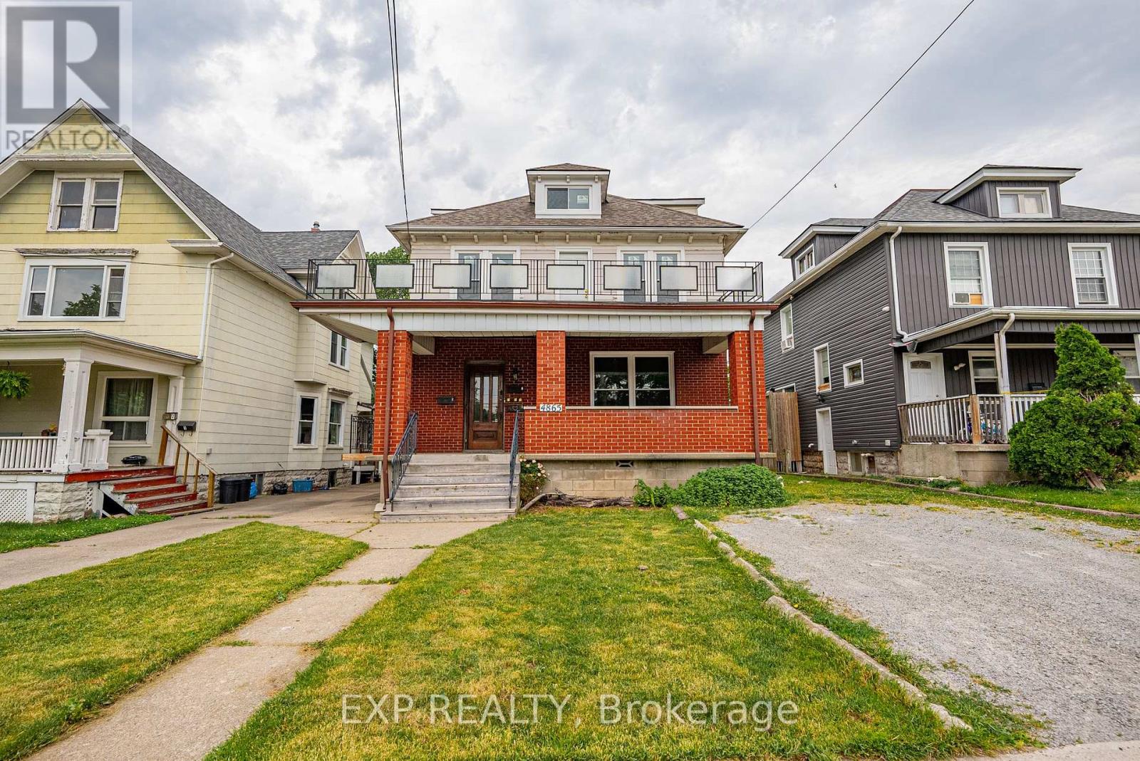 4865 ARMOURY STREET - 1