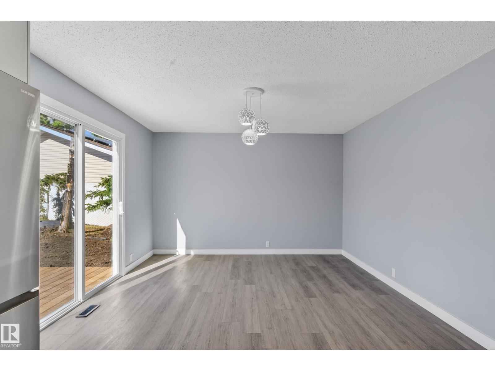 4312 41B ST - 26