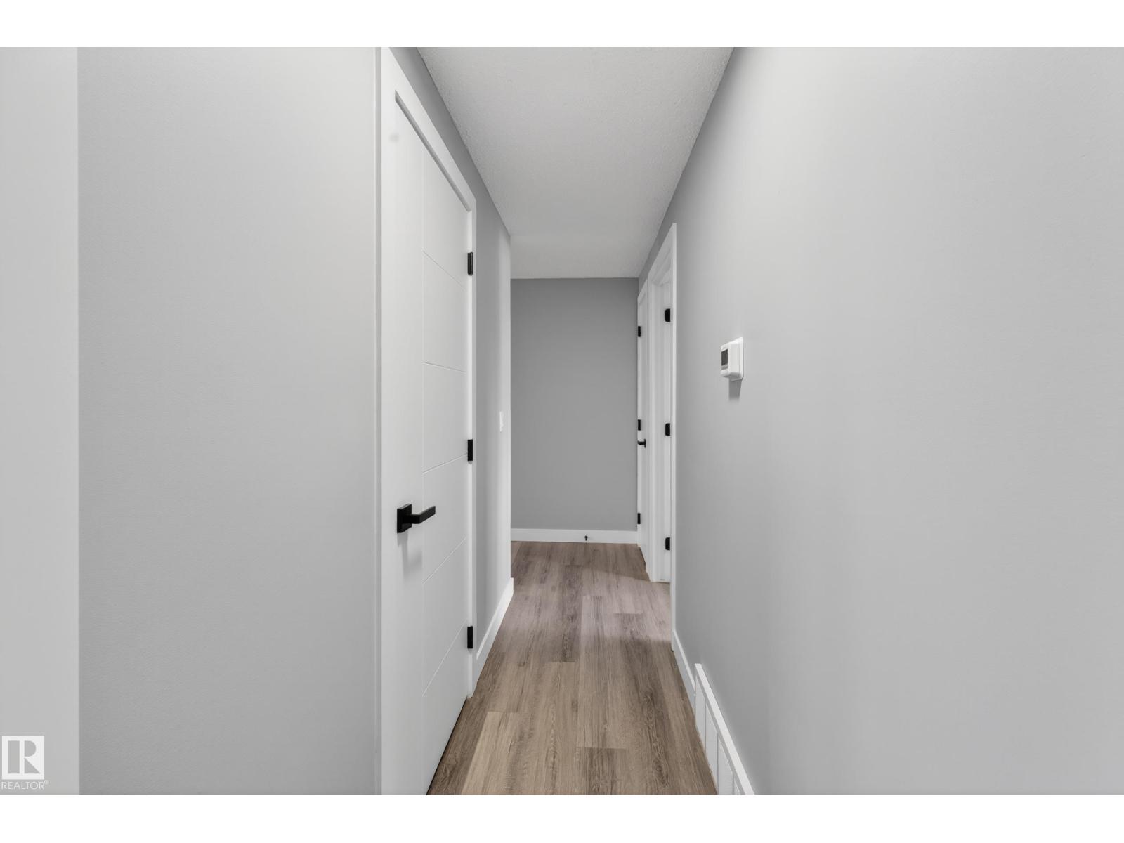 4312 41B ST - 32