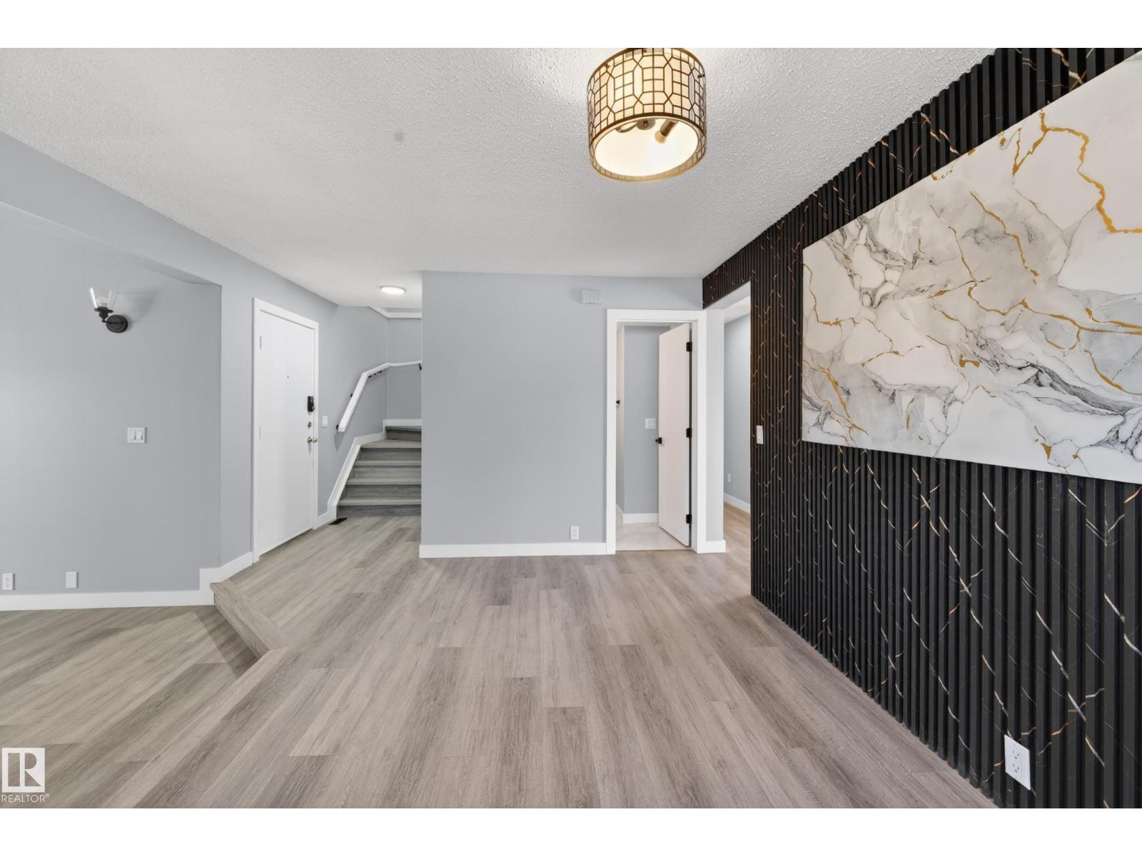 4312 41B ST - 15