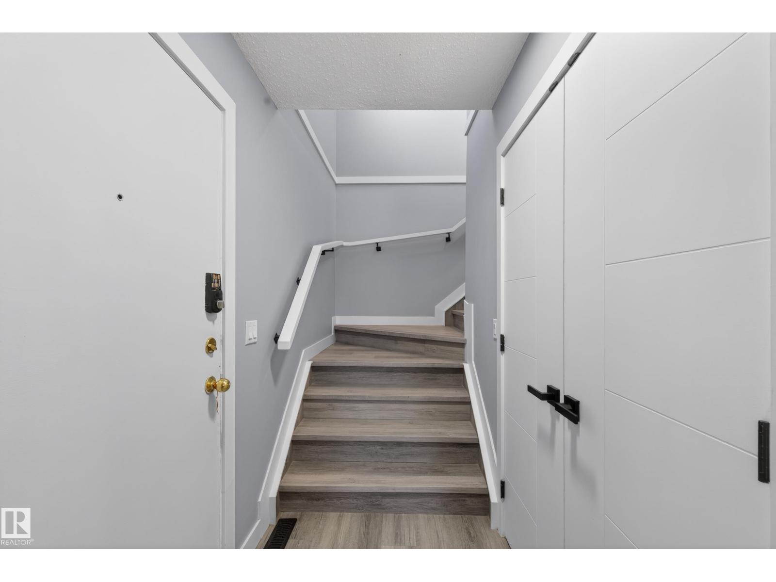 4312 41B ST - 29