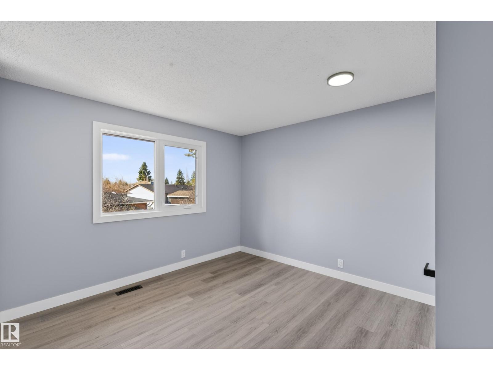 4312 41B ST - 40