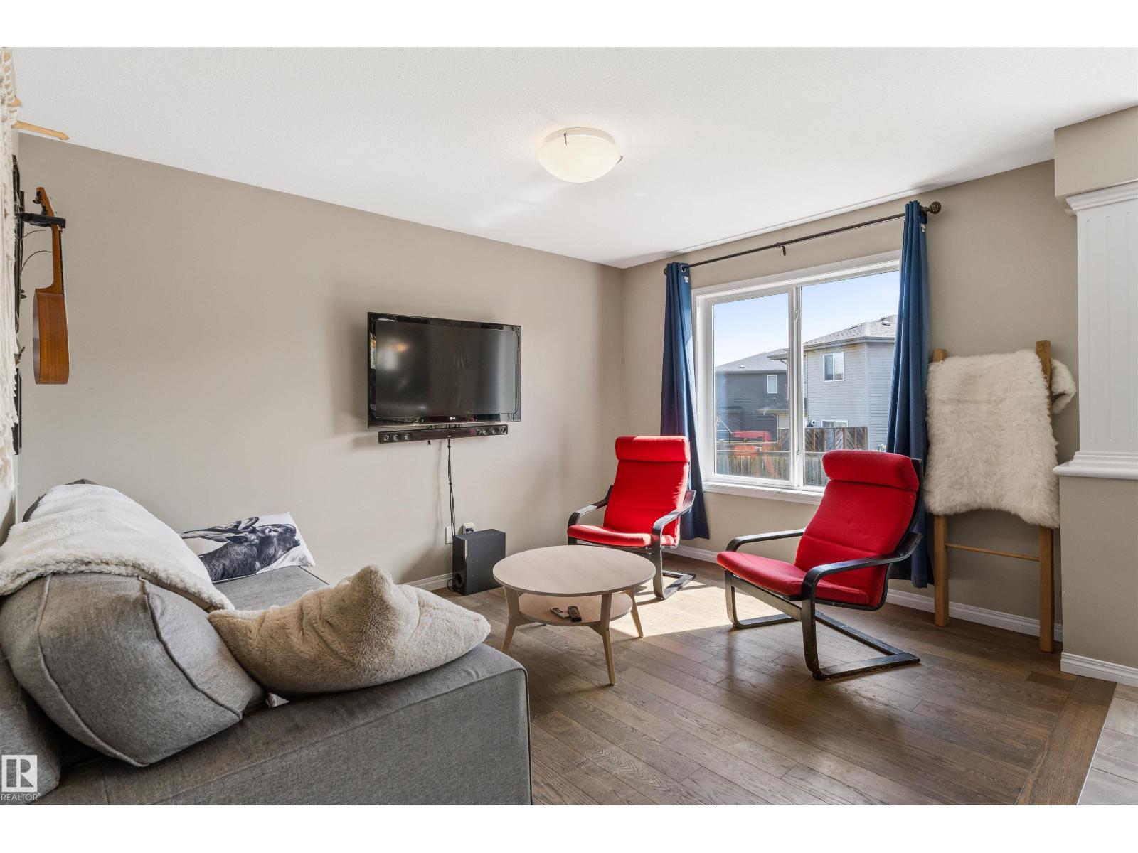 12827 207 ST NW - 12