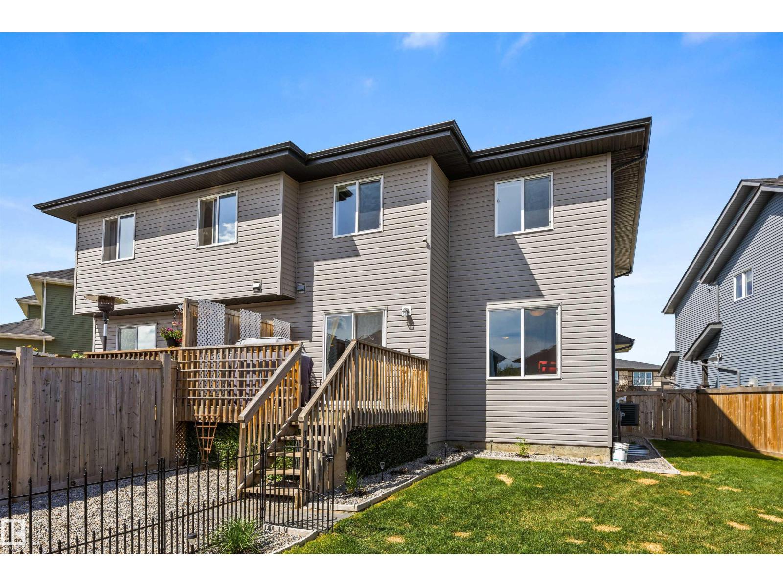 12827 207 ST NW - 36