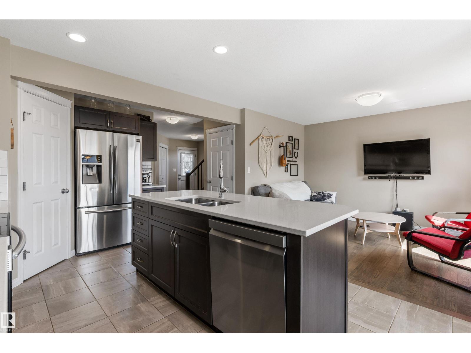 12827 207 ST NW - 8