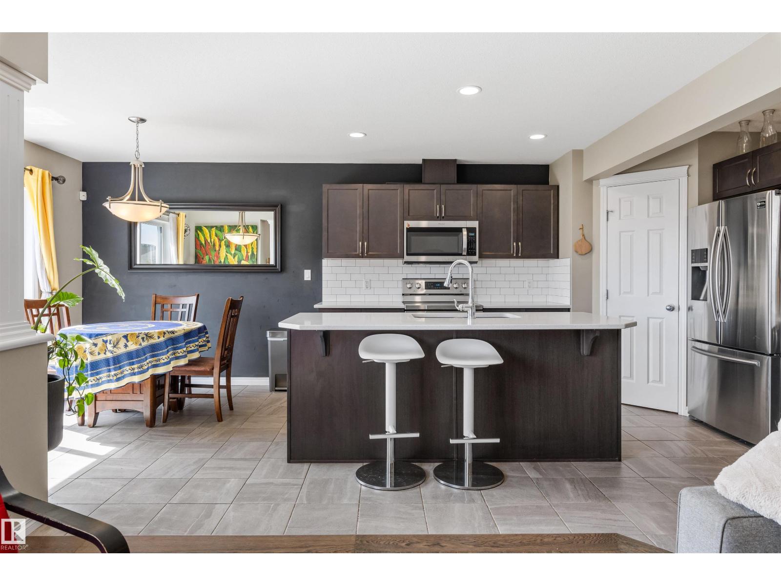 12827 207 ST NW - 9