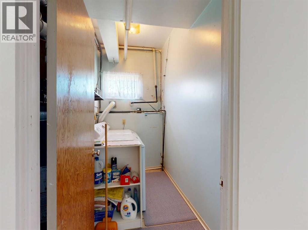 10405 109 Avenue - 23