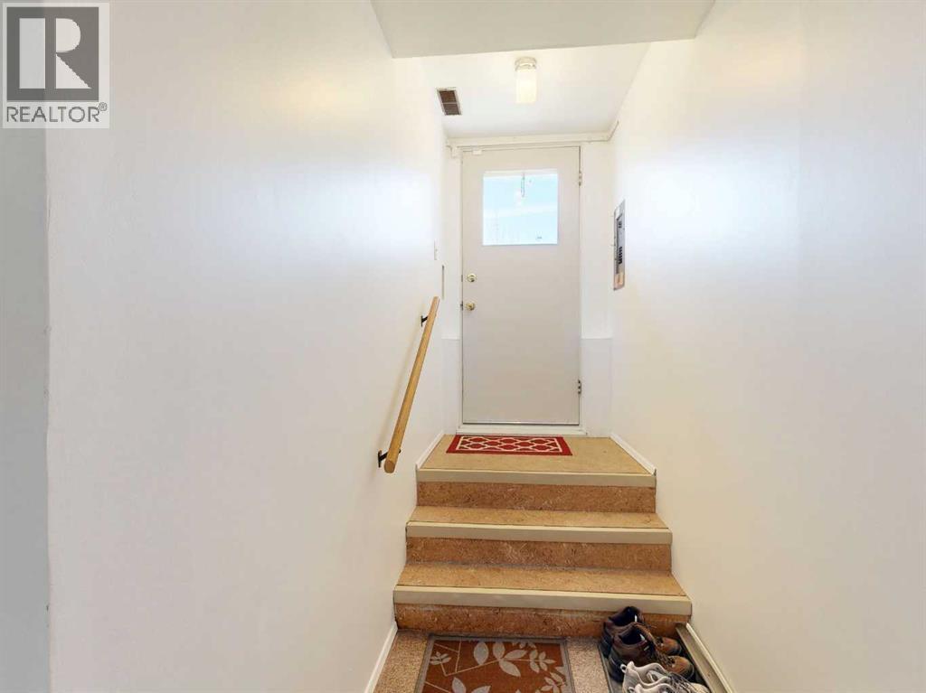 10405 109 Avenue - 31