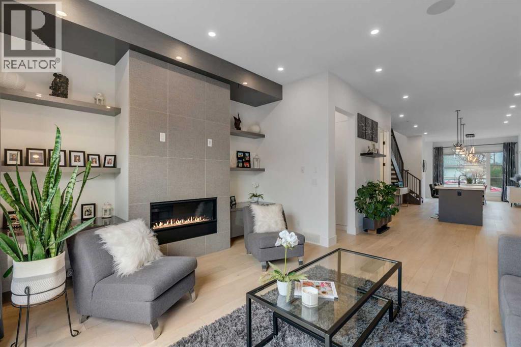 431 29 Avenue NW - 12