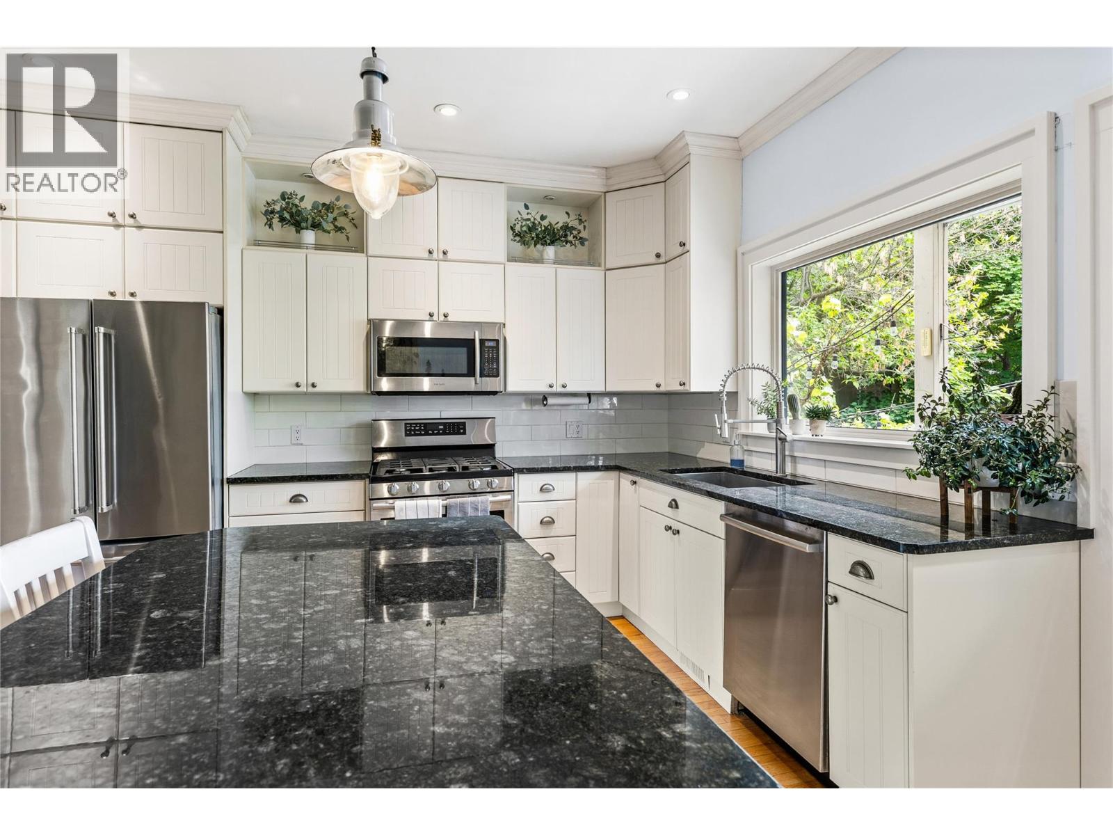 2302 23 Avenue, Vernon