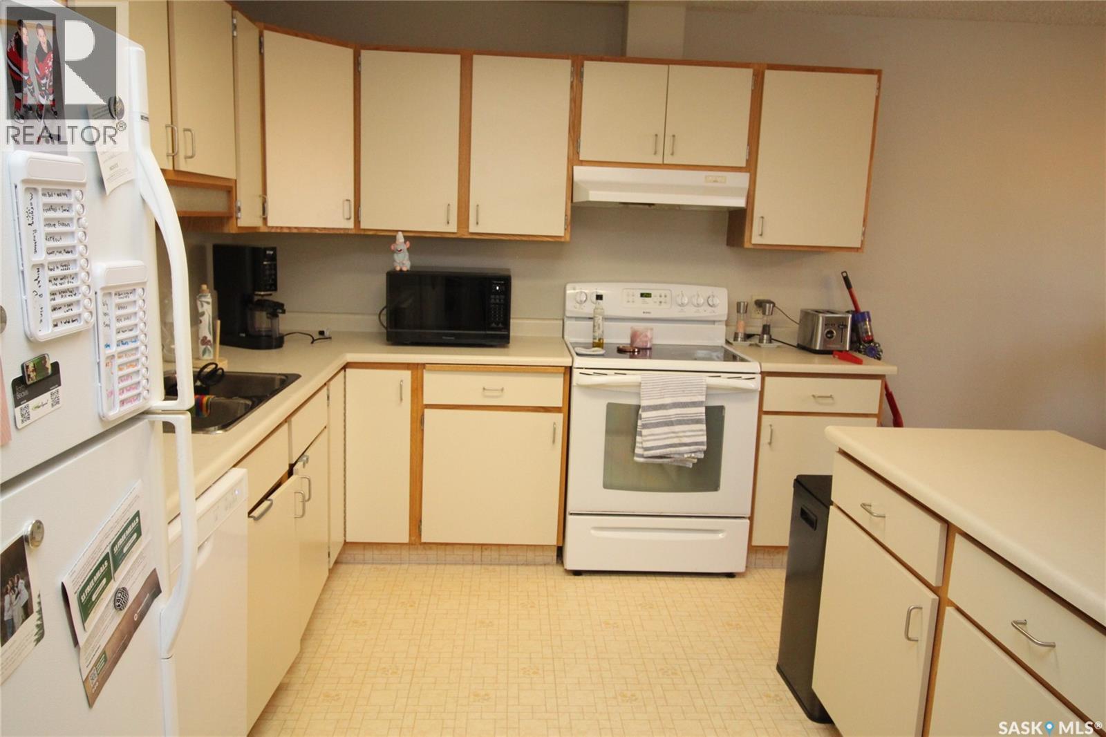 #203 1008 Temperance STREET - Image 3