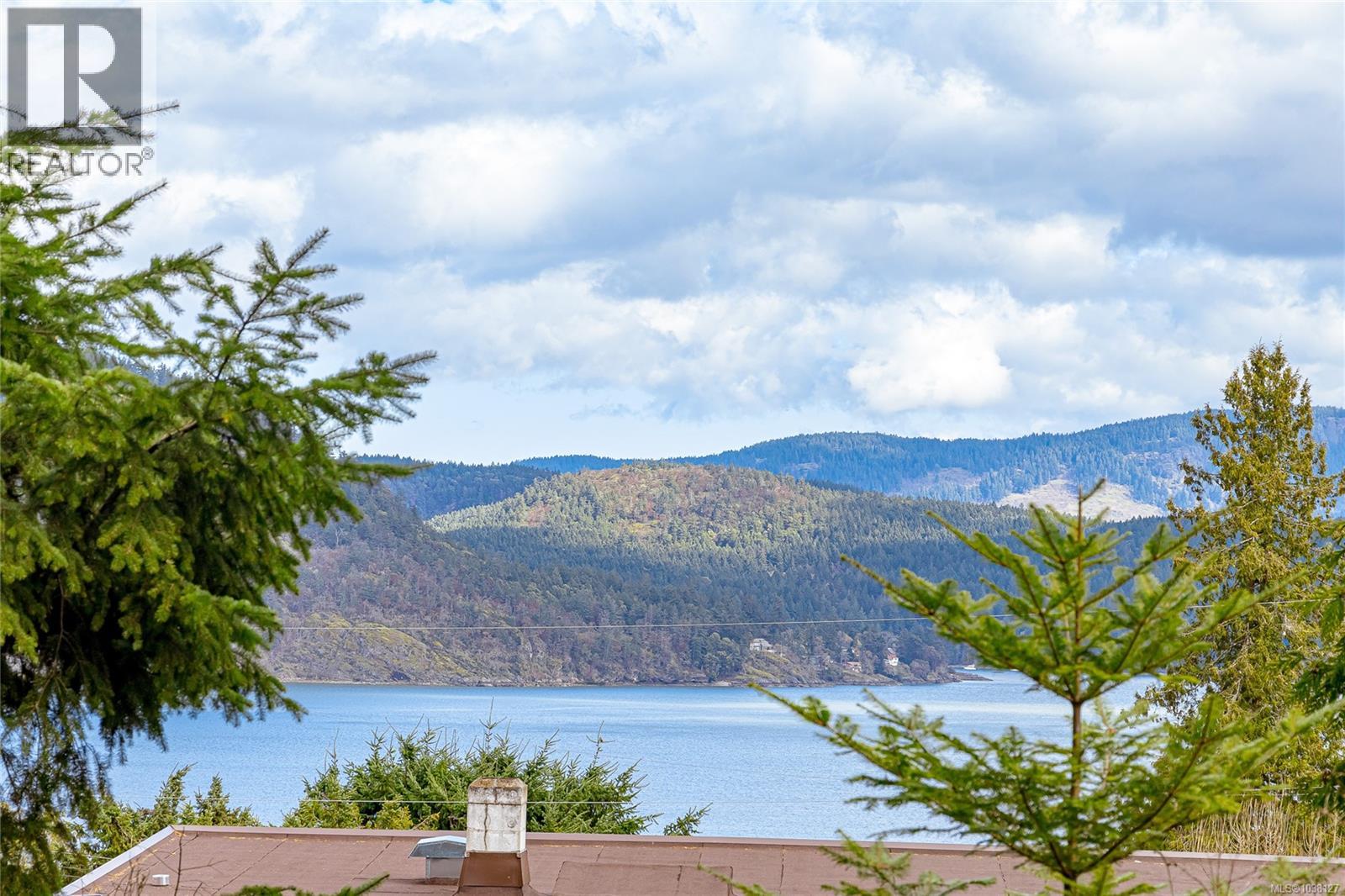 1766 Pritchard Rd, Cowichan Bay