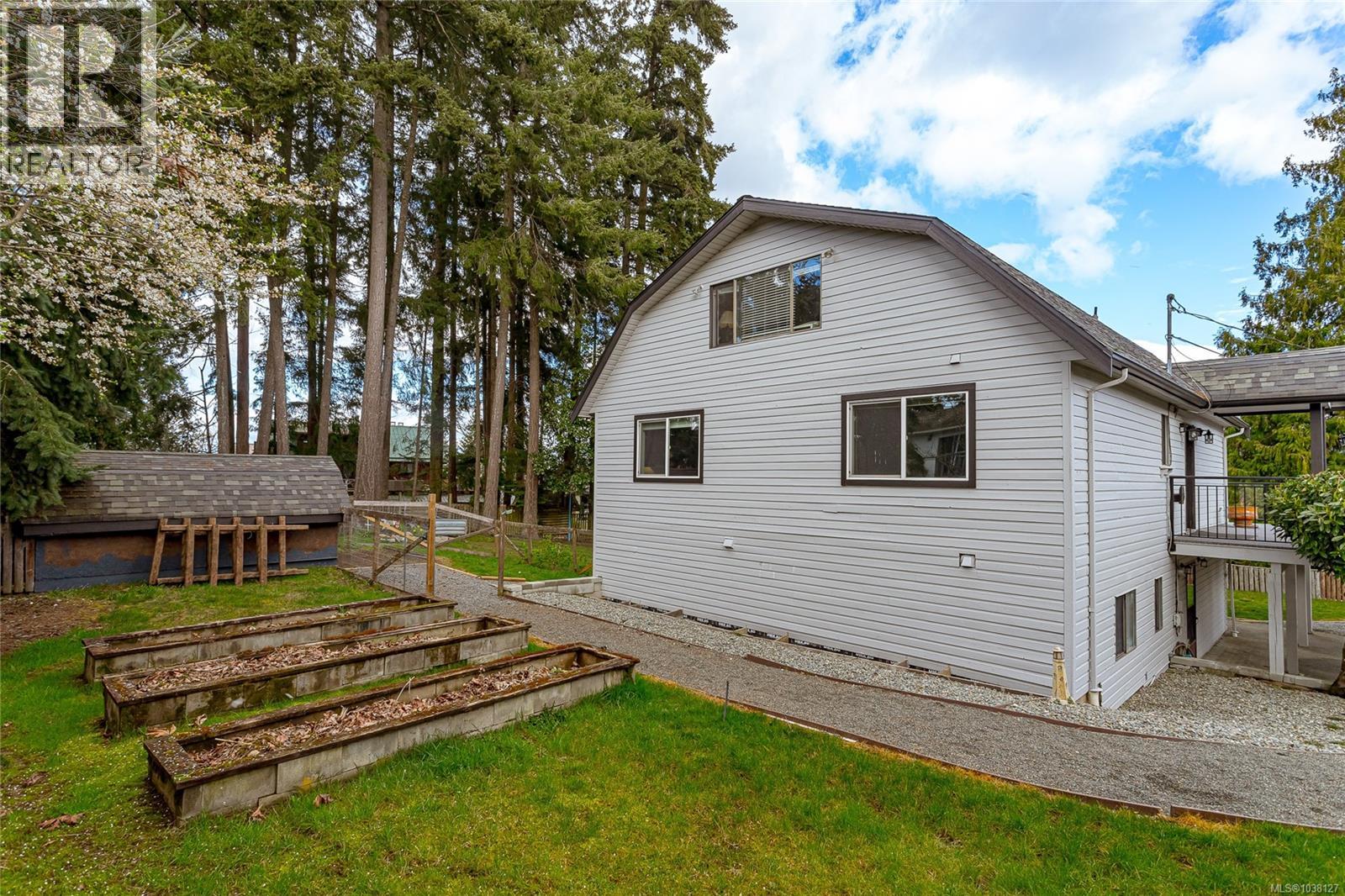 1766 Pritchard Rd, Cowichan Bay