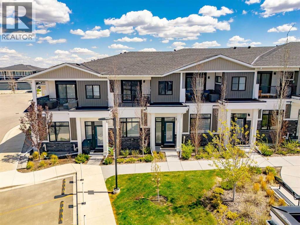 212 Crestbrook Common SW - 42