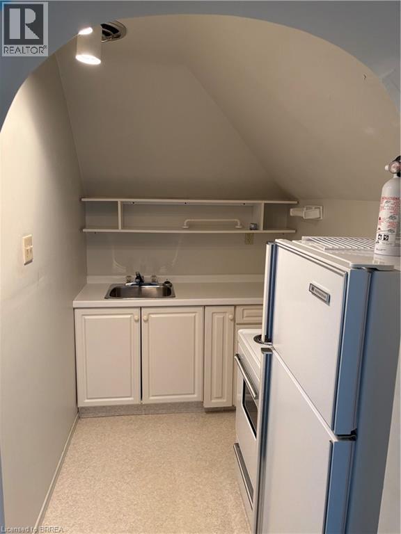 0-bedroom home for sale at 385 ST. PAUL Avenue, Brantford ON · photo 17 of 19