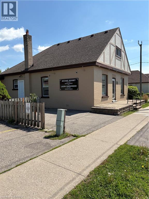 0-bedroom home for sale at 385 ST. PAUL Avenue, Brantford ON · photo 4 of 19
