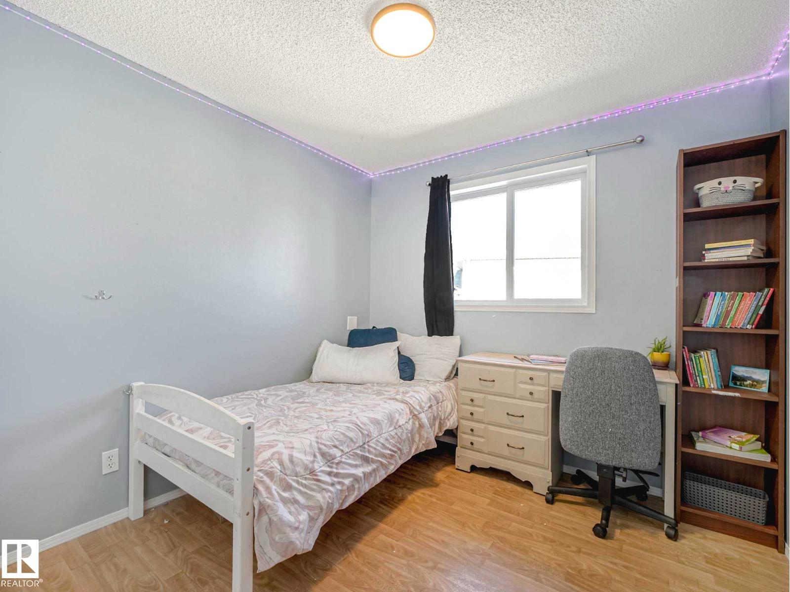 3608 130 AV NW - 22
