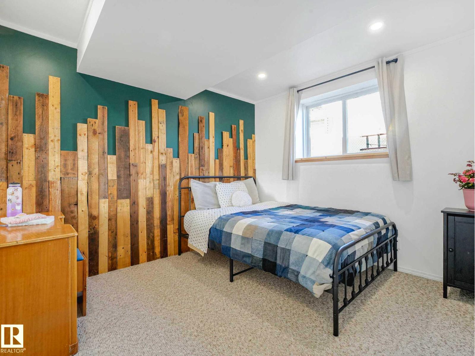 3608 130 AV NW - 26