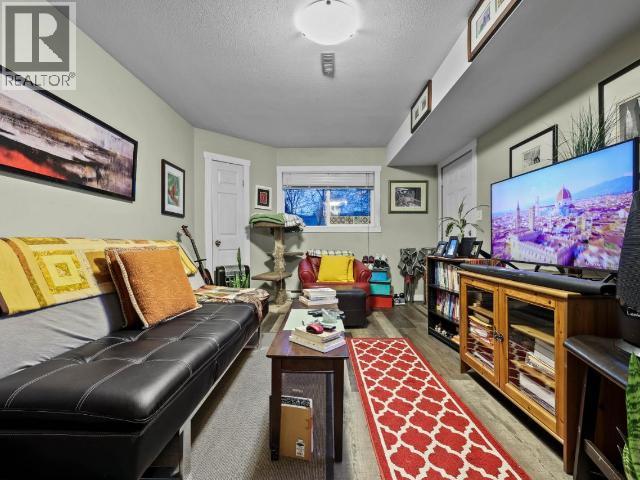 2017 SUNNYCREST Avenue - 6